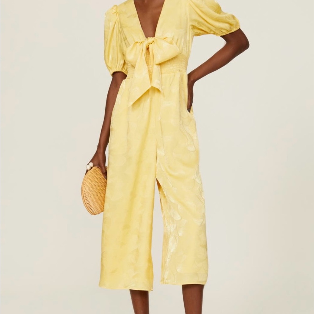 Slate and Willow Yellow Satin Jumpsuit | Luxury | Designer | Size 6